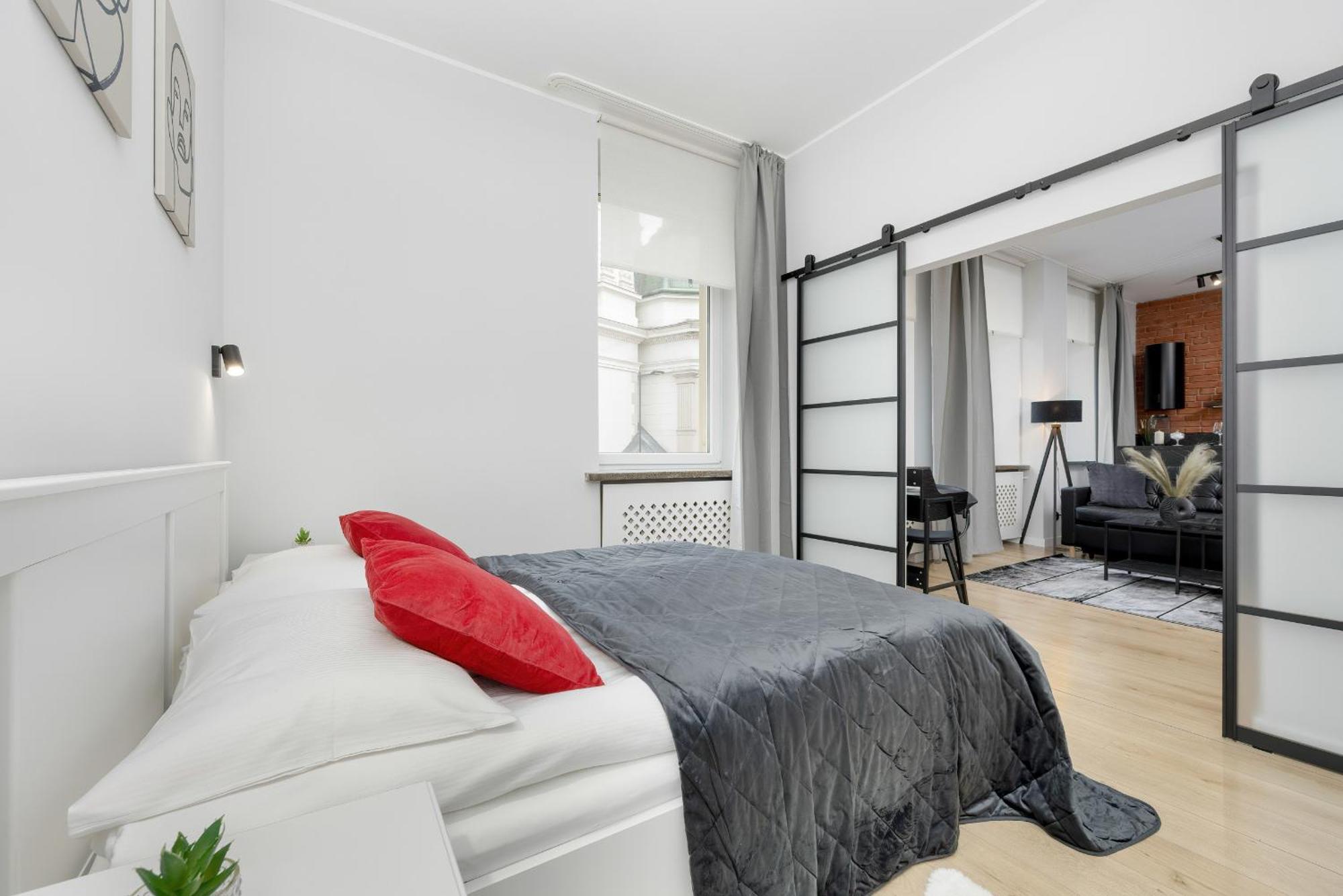 Exclusive Grey And Red Apartment In Warsaw Center By Noclegi Renters Exterior foto