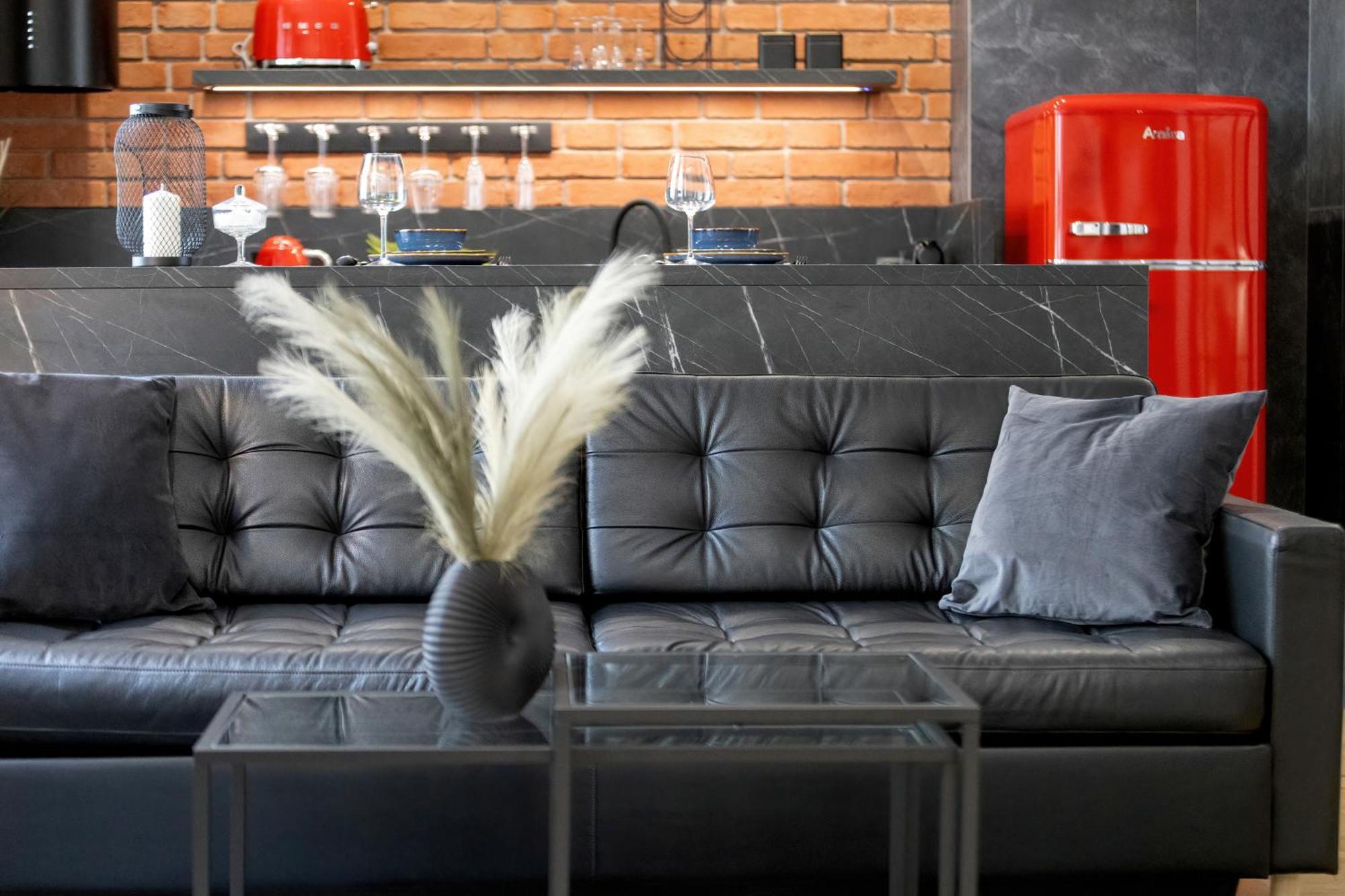 Exclusive Grey And Red Apartment In Warsaw Center By Noclegi Renters Exterior foto